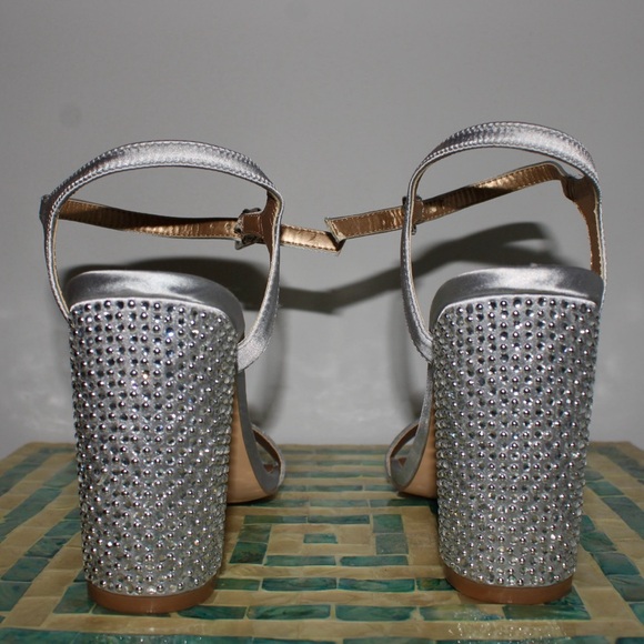 Belle Badgley Mischka | Silver Women's Heels - Picture 2 of 6